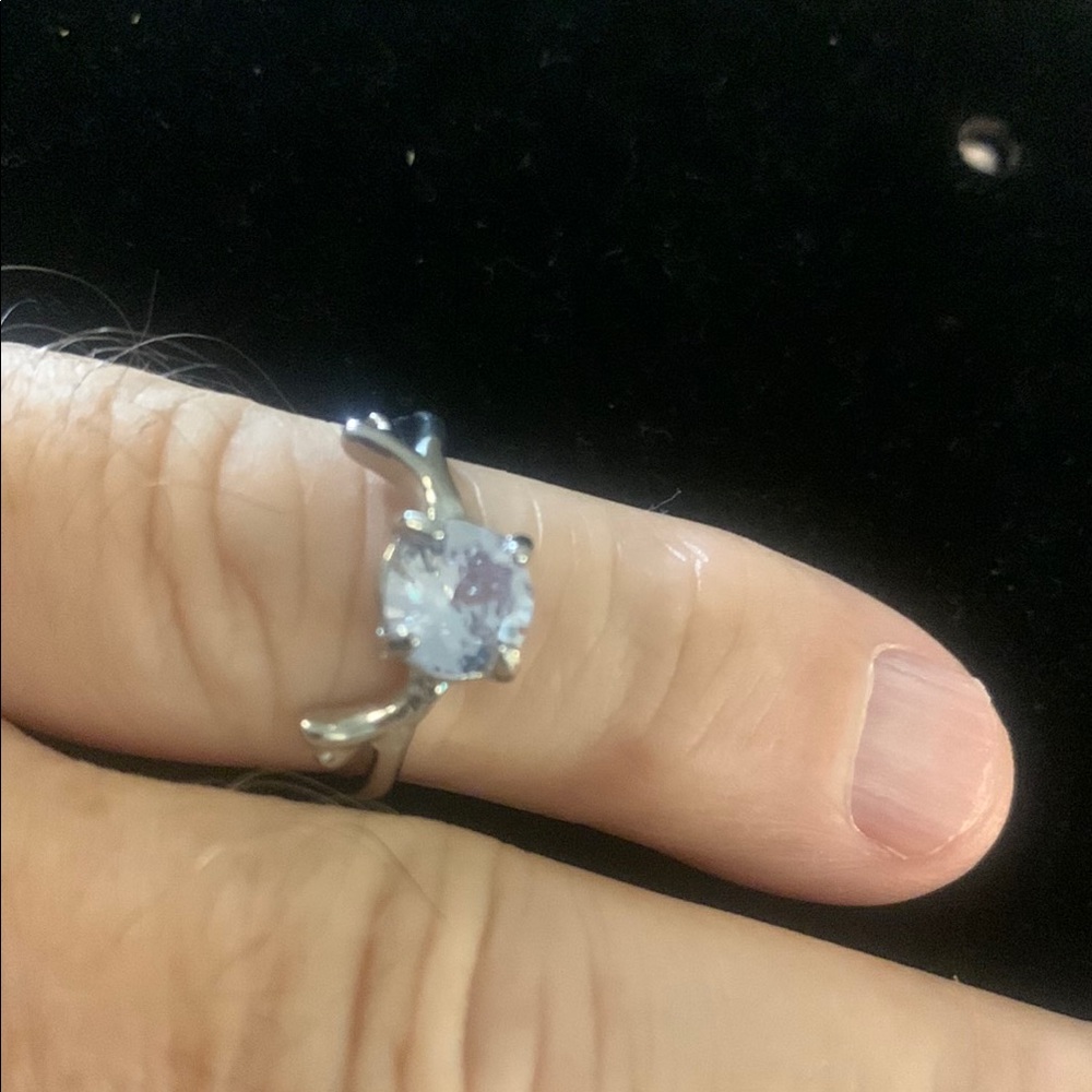 Elegant Silver Ring with White Cubic Zirconia Bogo